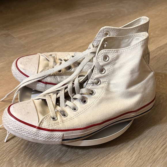 Converse High-Top Sneakers in White and Red - Picture 1 of 17